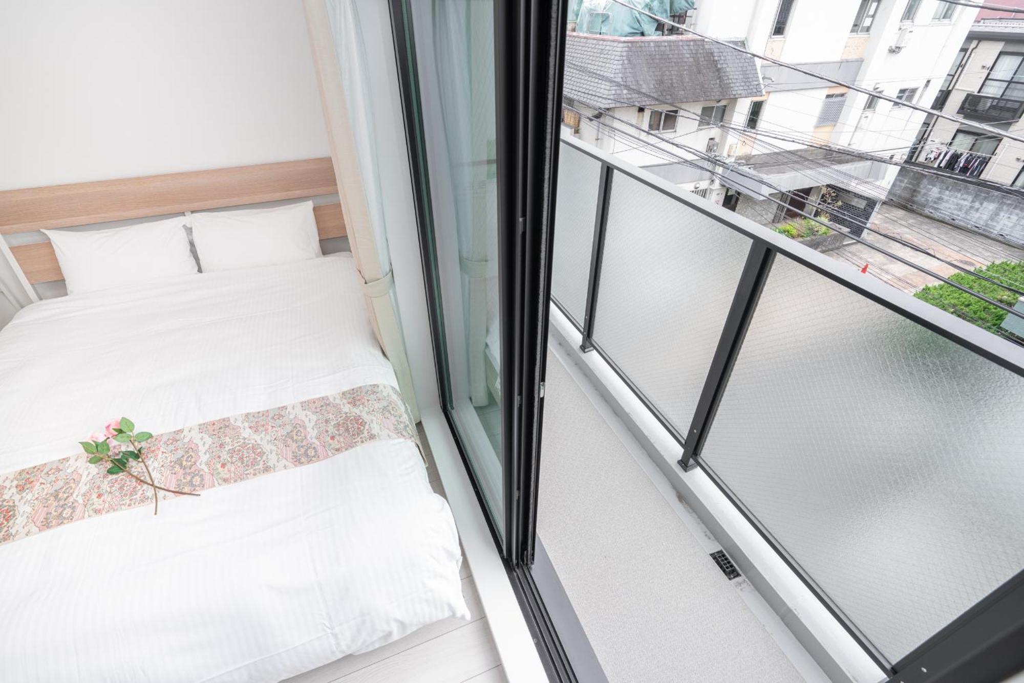 Real Okubo Apartment Hotel โตเกียว ภายนอก รูปภาพ
